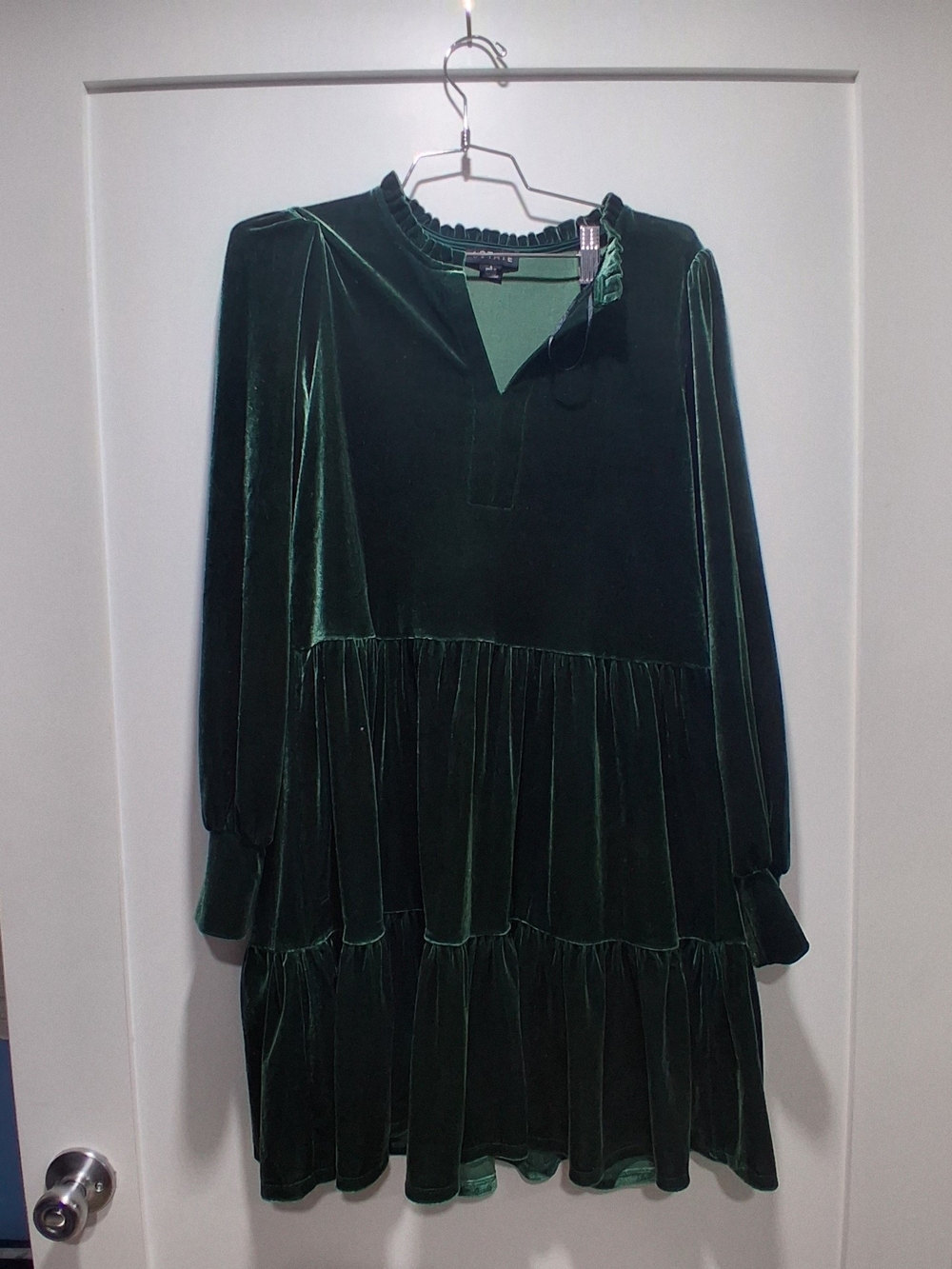 1. STATE Deep Emerald Velvet Long-Sleeve Tiered Dress S